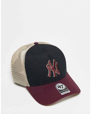 '47 Gorra De Camionero Burdeos Con Visera En Contraste Y Diseño De Los Ny Yankees Offside De - Multicolor