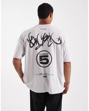 ASOS Relaxed T-shirt With Dropped Shoulder And Street Graphic Puff Print - White