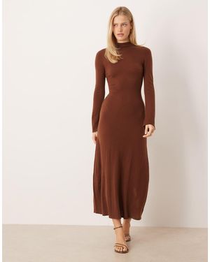 Mango Vestido Largo De Manga Larga Con Cuello Alto De -Neutro - Marrón