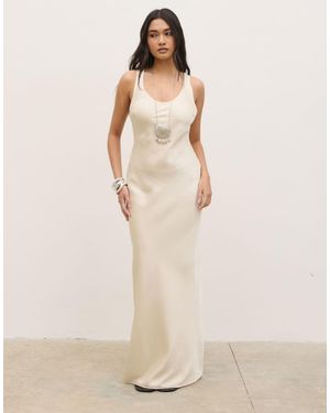 Pretty Lavish Satijnen Maxi Slipdress Met Racerback - Wit