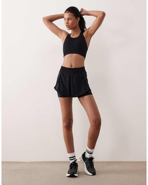 Sweaty Betty Get Set 2-In-1 Multi-Train Shorts - Natural