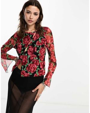 VIOLET ROMANCE Mesh Top Co Ord With Asymmetric Button Detail - Red