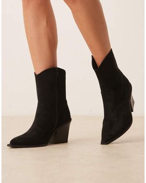 ASOS Remedy Heeled Western Boots - Black