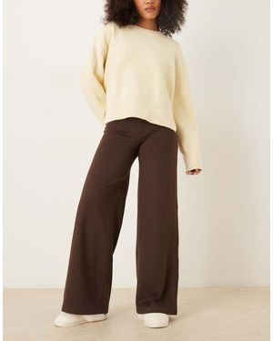 Hollister Gilly Hicks Ultra High Rise Wide Leg Trousers With Internal Back Pocket - Natural