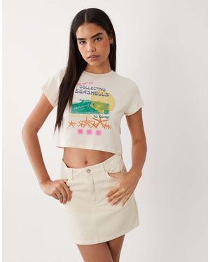 Billabong Cropped Strand-T-Shirt Met Schelpenprint - Meerkleurig