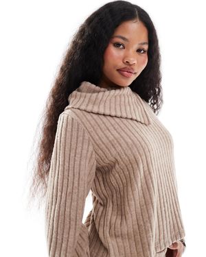 Vero Moda Top d'ensemble en jersey côtelé avec détail rabattu - beige - Marron