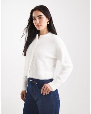 HUGO Sfurry - gilet en maille duveteuse ultra douce - Blanc