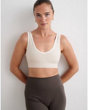 Aim'n Soutien-gorge sans coutures à décolleté profond couleur sable - Neutre
