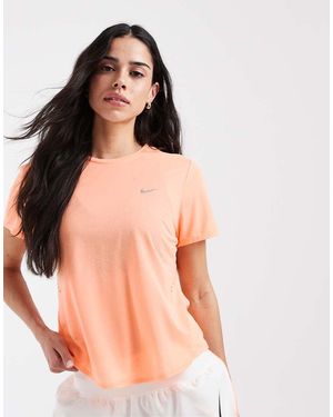 Nike Camiseta Naranjas Swift Breathe De