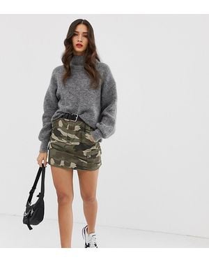 Stradivarius Falda vaquera estilo cargo STR - Verde
