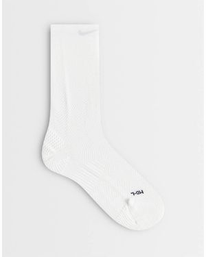 Nike Calcetines Blancos Ligeros De Caña Alta