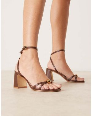 Raid Devena Block Heel Sandals With Gold Detailing - Natural