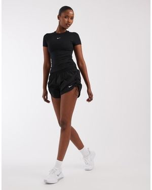 Nike Nike One Training 5 Inch Shorts - White