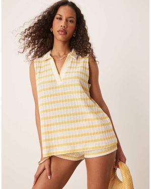 ASOS Top A Rayas Amarillas Estilo Polo Sin Mangas De Punto De (Parte De Un Conjunto) - Neutro