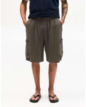 Pull&Bear Linen Cargo Bermuda Shorts - Green
