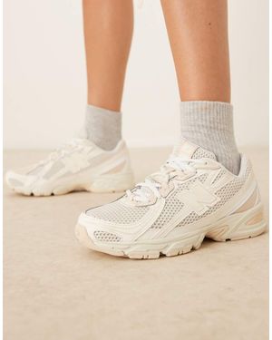 New Balance 740 Trainers - Natural