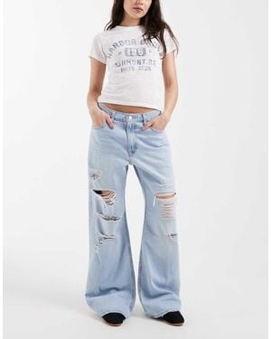 Levi's Vaqueros De Corte Bootcut Suelto Con Diseño Rasgado De - Azul
