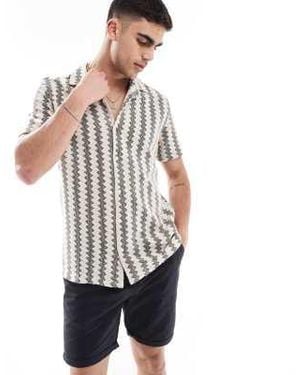 Brave Soul Short Sleeve Knitted Shirt With Textured Stripe - White