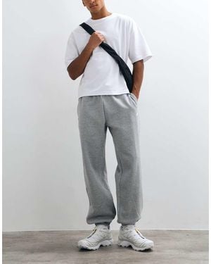 The North Face Pantalones Relajados Essential Simple Dome En - Gris