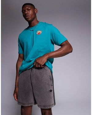 adidas Originals Premium Essentials Shorts - Blue