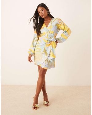 Never Fully Dressed Petite Balloon Sleeve Metallic Mini Dress - Natural