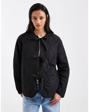 ONLY Lightweight Tie Front Quilted Jacket - Black