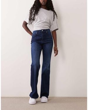 GOOD AMERICAN Klassieke Bootcut Jeans - Blauw