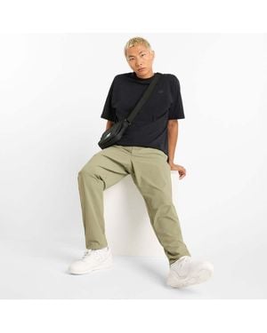 New Balance Athletics Ripstop Standard Tapered Pant 30" - White
