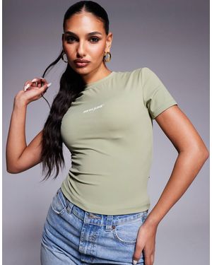 Sixth June T-shirt effet rétréci sculptant stretch à manches courtes avec logo - kaki clair - Vert