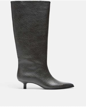 Stradivarius Tumbled Kitten Heel Boots - Black