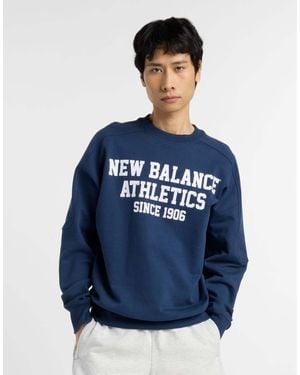 New Balance Varsity French Terry Graphic Crew - Blue