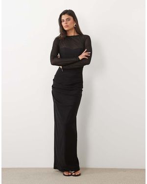 TFNC London Maxi Jurk Van Mesh Overlay Jersey Met Lange Mouwen - Zwart