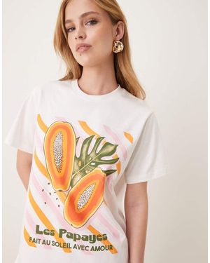 ASOS Regular Fit T-shirt With Papaya Fruit Graphic - White