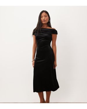 Nobody's Child Petite Pippa Velvet Off Shoulder Midi Dress - Black