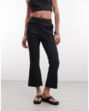 ASOS Cropped Kick Flare - Black