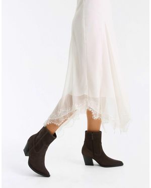 Bershka Leder-cowboy-stiefeletten mit absatz - Weiß
