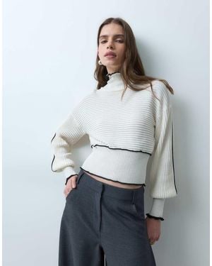 ASOS Jersey De Punto Acanalado Con Ribete En Contraste En-Blanco - Gris