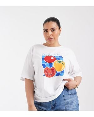 ONLY Tomato Graphic Oversized T-shirt - White