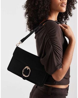 New Look Buckle Detail Shoulder Bag - Black