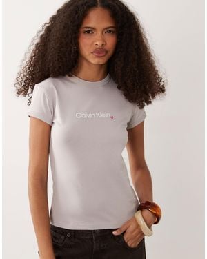 Calvin Klein Slim Fit T-shirt With Heart Logo - White