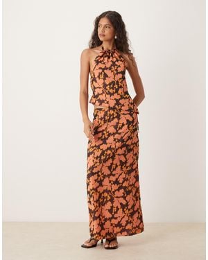 Motel Jezza Floral Print Chiffon Maxi Skirt - Orange