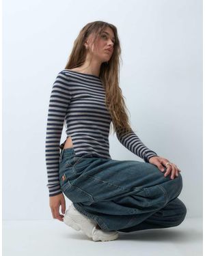 Collusion Gestreepte Gebreide Top Met Schuine Hals - Blauw