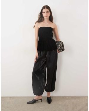 ASOS Mono Largo De Terciopelo Palabra De Honor Con Pantalones Bombacho De Gasa En - Negro