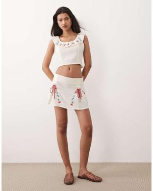 Dippin' Daisy's Dippin Daisys Printemps Mini Beach Skirt With Tie Detail - Pink