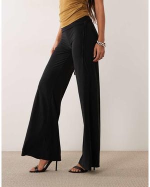 ASOS Slinky Broek Met Gerimpelde Zijkant En Wijde Pijpen Co-Ord - Zwart
