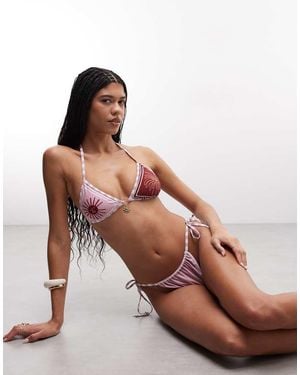 River Island Slip Bikini Con Laccetti Laterali A Contrasto - Marrone