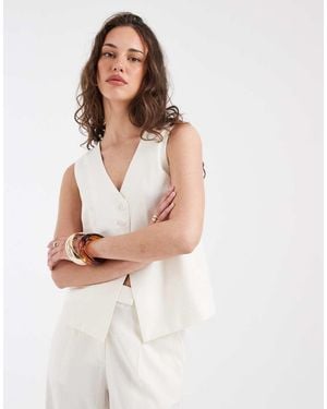 Pieces Asymmetric Linen Blend Tailored Vest - White