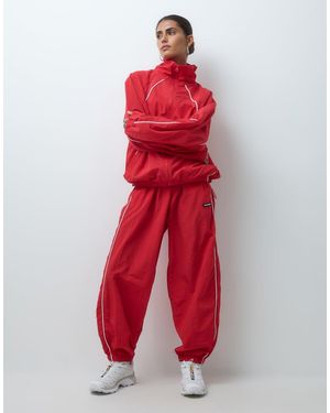 Collusion Nylon Baggy Joggingbroek - Rood