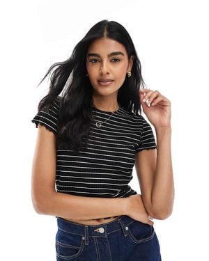 ONLY Lettuce Edge Short Sleeve Top - Black