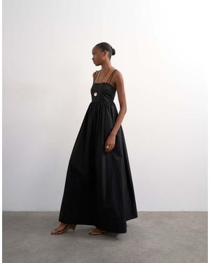 TOPSHOP Vestido Largo De Corte Voluminoso Con Tiras En La Espalda De Popelina De - Negro